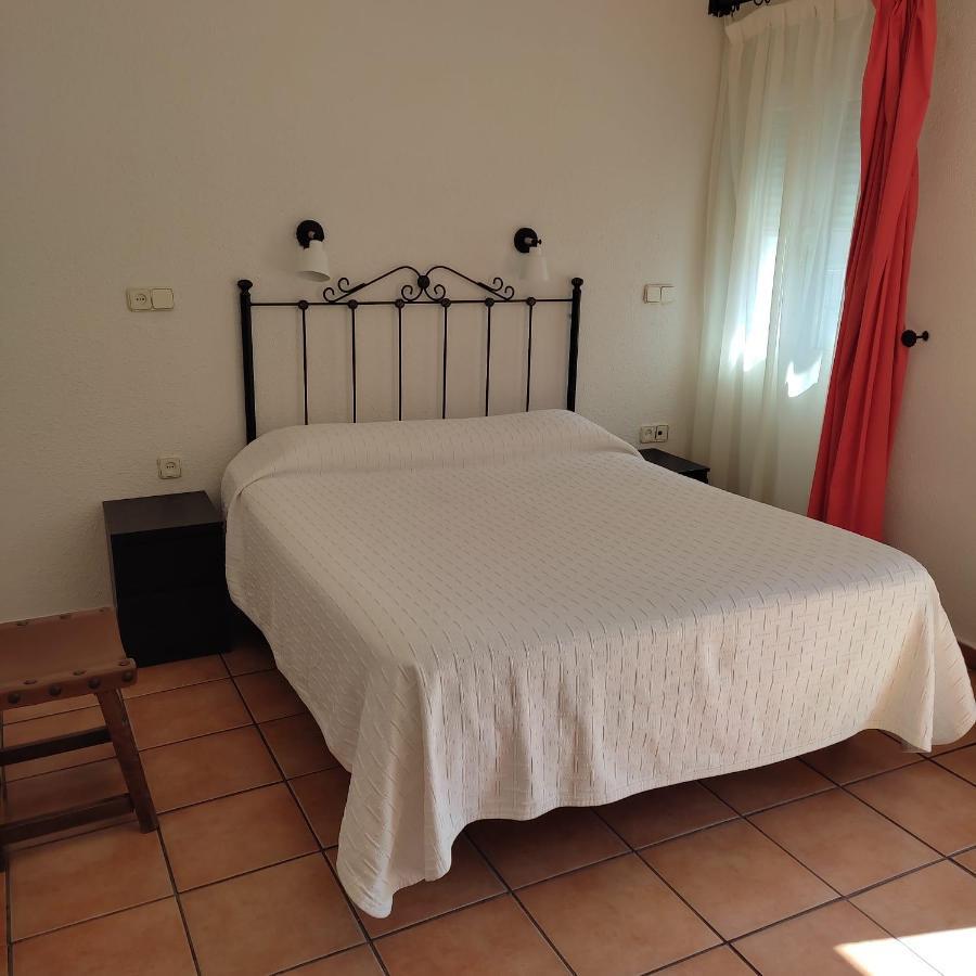 ארנחואז Hostal Castilla מראה חיצוני תמונה