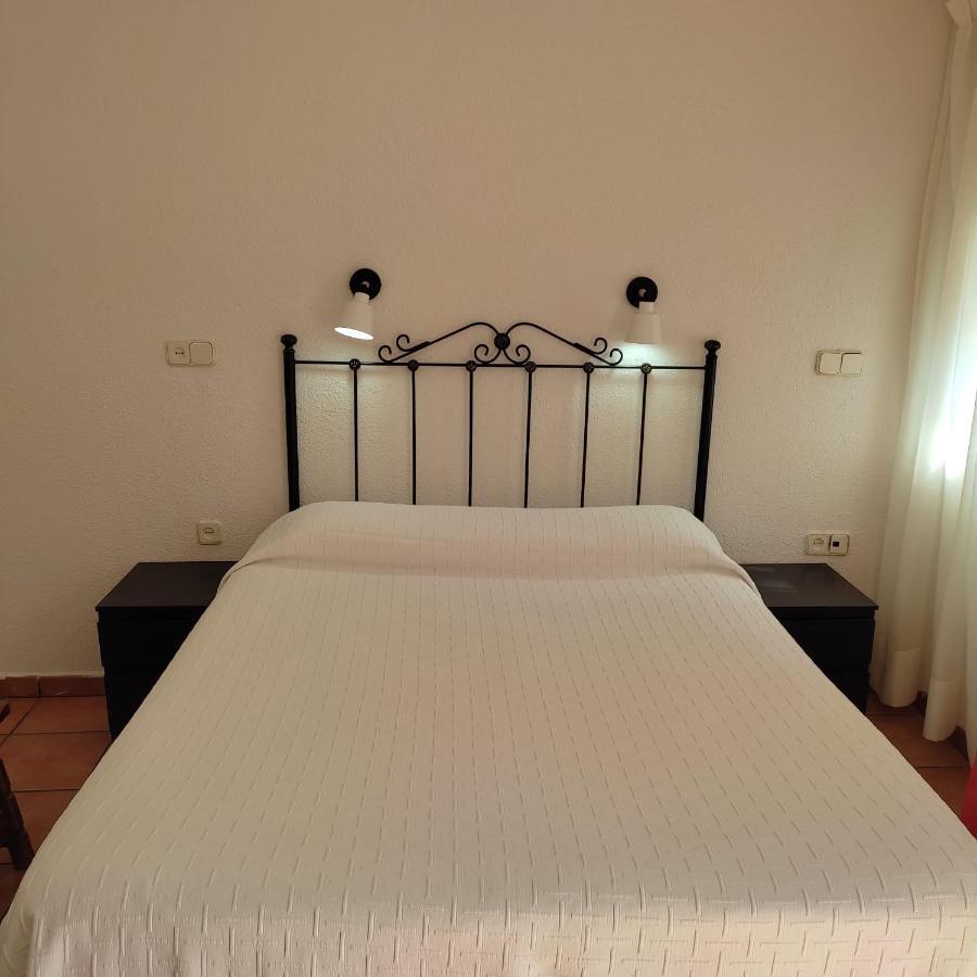 ארנחואז Hostal Castilla מראה חיצוני תמונה