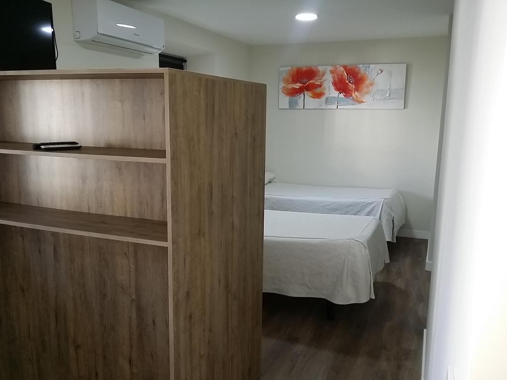 ארנחואז Hostal Castilla מראה חיצוני תמונה